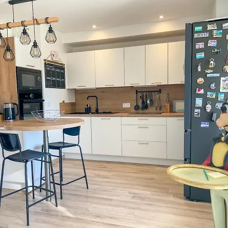 Chic & Dingo - Modern Apartment, Comfort, Wi-fi