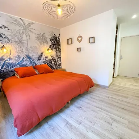 아파트 Chic & Dingo - Modern Apartment, Comfort, Wi-fi *