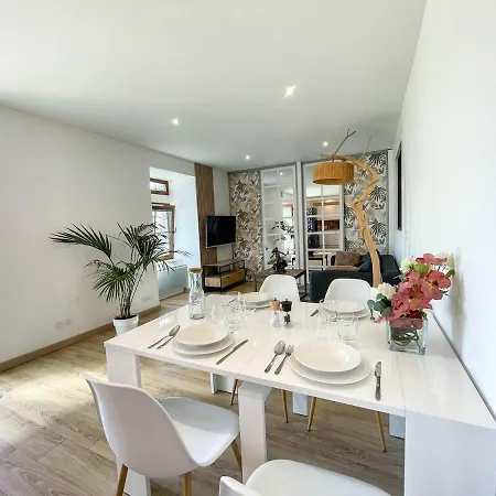 아파트 Chic & Dingo - Modern Apartment, Comfort, Wi-fi