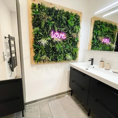 Chic & Dingo - Modern Apartment, Comfort, Wi-fi